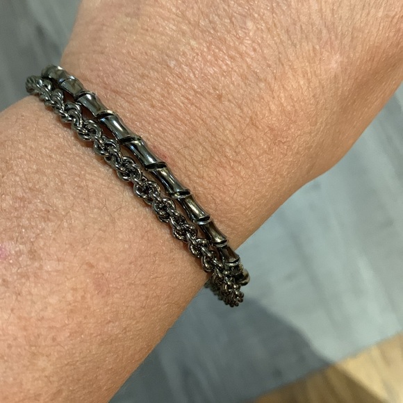 Two bracelets - Picture 2 of 4